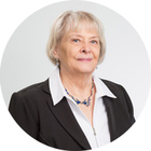 AULI RANTA 18
Olen ollut Ikaalilainen vuodesta 2009 alkaen. Perheeseeni kuuluu yrittäjätaustan omaavan mieheni lisäksi 2 aikuista tytärtä ja 3 lastenlasta. Olen työskennellyt mm. Sosiaali- ja terveysalalla ja koen niiden asioiden edistämisen, sekä yrittäjyyden tukemisen erittäin tärkeäksi tulevaisuudessa.